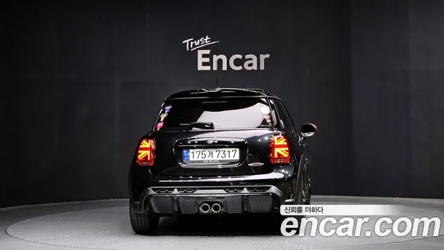 Mini Cooper — Фото автомобиля 4