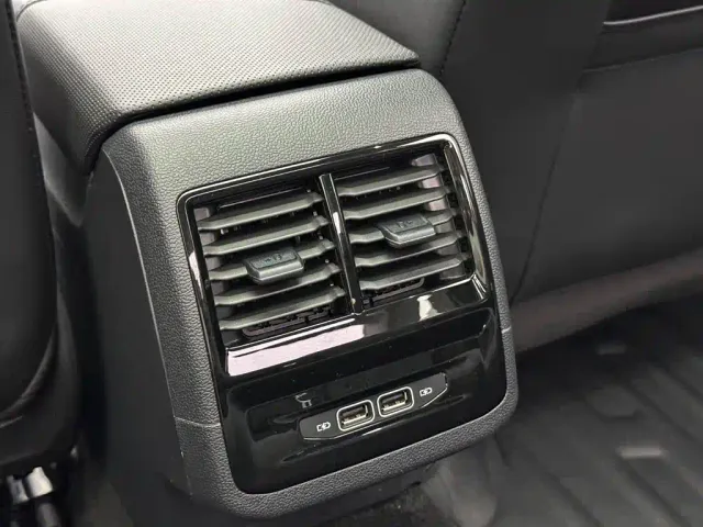 Volkswagen Sagitar — Фото автомобиля 20