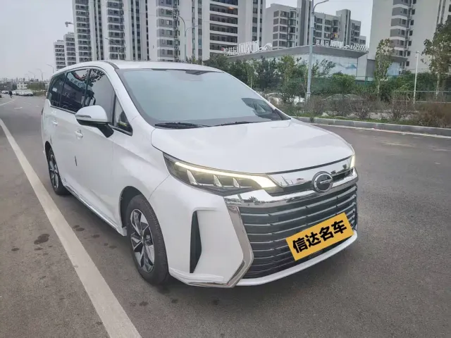 GAC Trumpchi M6 — Фото автомобиля 2