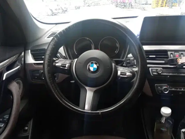 BMW X1 — Фото автомобиля 15
