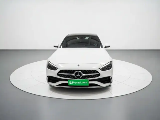 Mercedes-Benz C-Class — Фото автомобиля 2