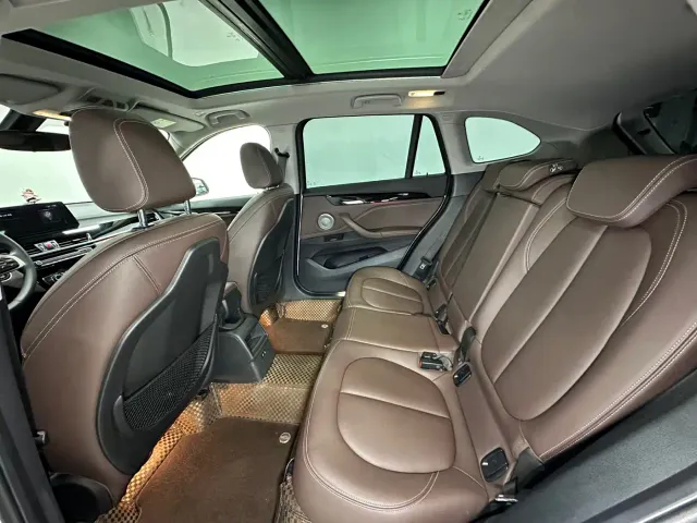 BMW X1 — Фото автомобиля 10