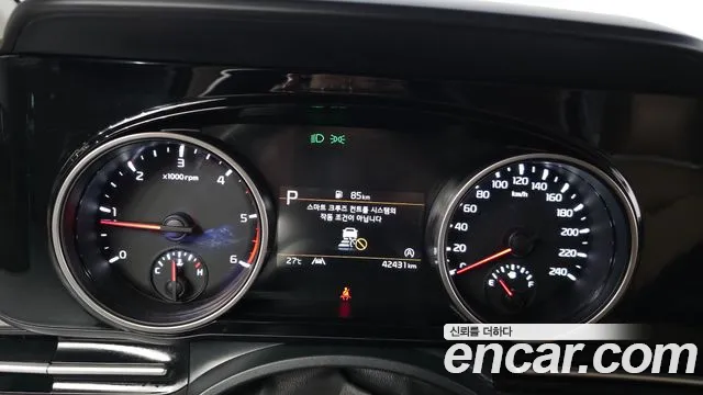 Kia Canival Carnival 4 поколение Дизель 9 мест Prestige — Фото автомобиля 8
