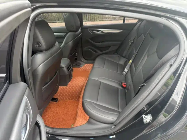 Cadillac CT5 — Фото автомобиля 14