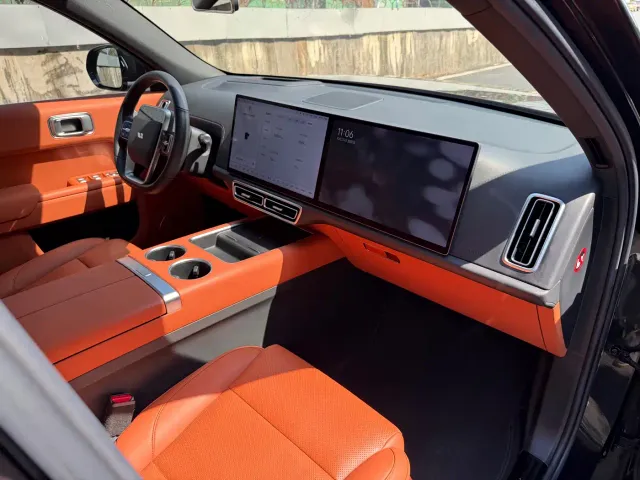 Li Auto L7 — Фото автомобиля 19