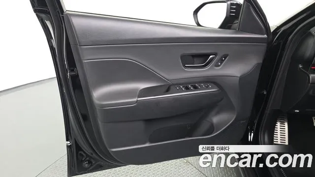 Hyundai Kona Kona (SX2) Бензин 1.6 Turbo 4WD — Фото автомобиля 20
