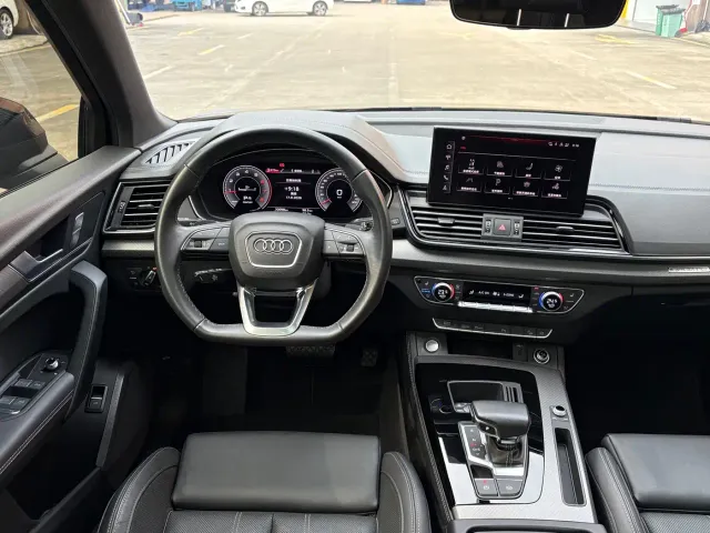 Audi Q5L — Фото автомобиля 8
