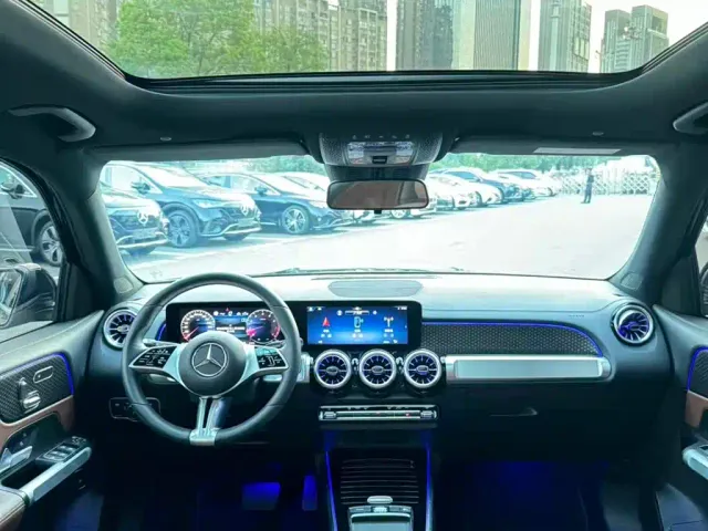 Mercedes-Benz GLB-Class — Фото автомобиля 18
