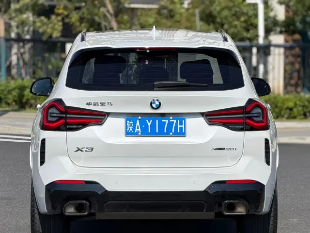 BMW X3 — Фото автомобиля 9