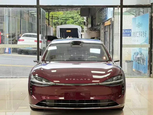 Stelato S9 — Фото автомобиля 2