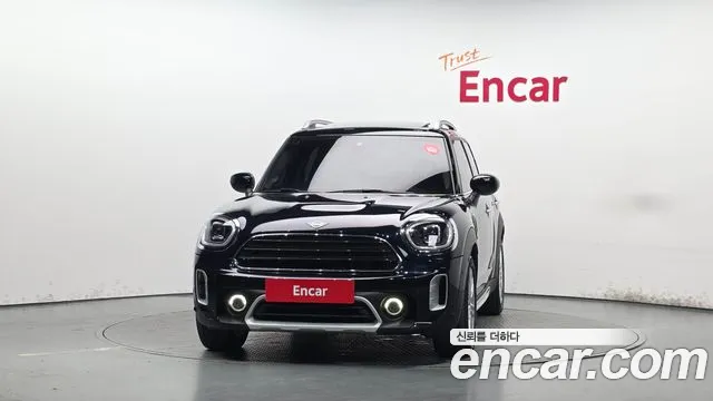 MINI Countryman — Фото автомобиля 3