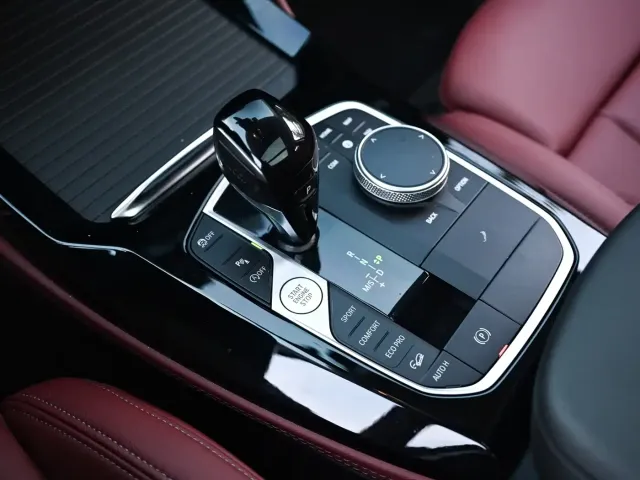 BMW X4 — Фото автомобиля 12