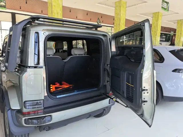 iCAR V23 — Фото автомобиля 18