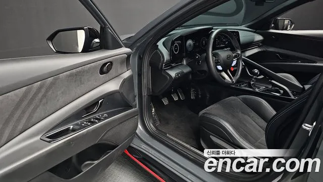 Hyundai AVANTE — Фото автомобиля 10