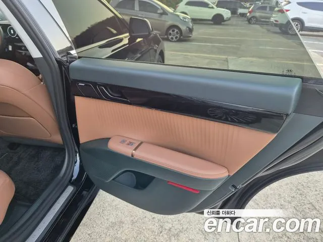 Hyundai Grandeur GN7 — Фото автомобиля 17
