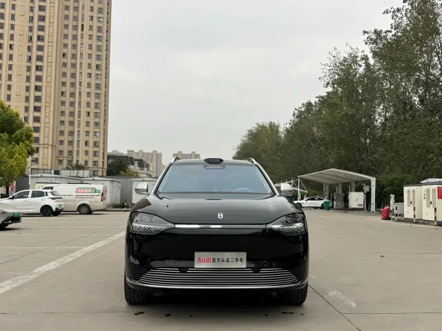Aito M9 — Фото автомобиля 2