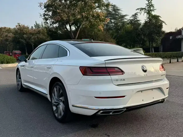 Volkswagen CC — Фото автомобиля 9