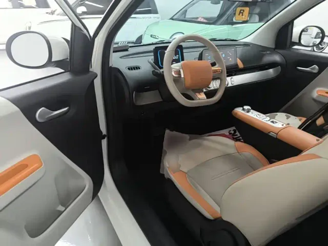 Changan Lumin — Фото автомобиля 11