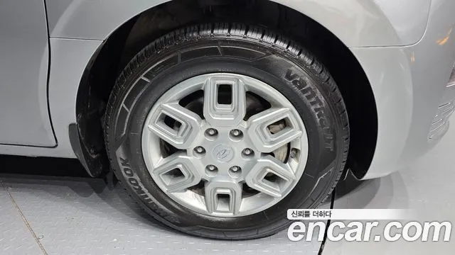 Hyundai Staria Staria Карго 3 места — Фото автомобиля 5