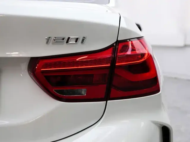 BMW 1 Series — Фото автомобиля 15