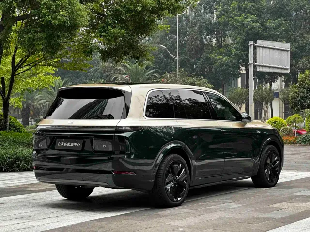 Li Auto L9 — Фото автомобиля 6