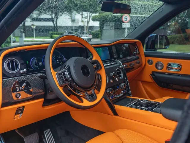 Rolls-Royce Cullinan — Фото автомобиля 8