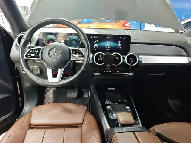 Mercedes-Benz GLB-Class — Фото автомобиля 5