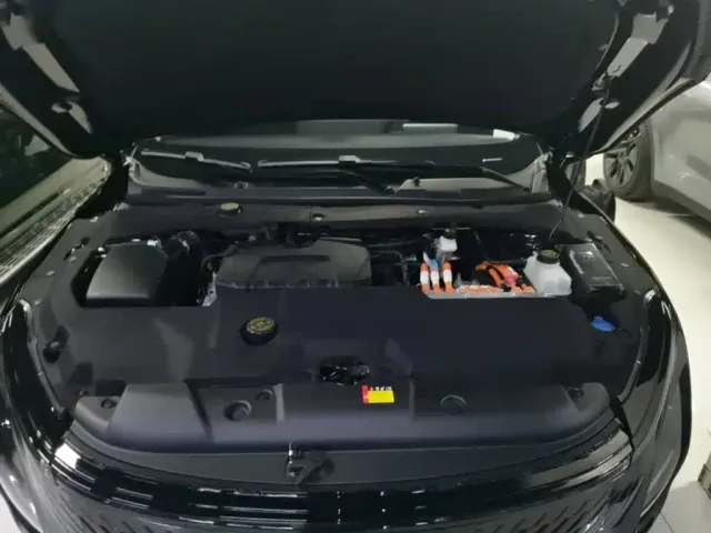 Wuling Starlight — Фото автомобиля 19