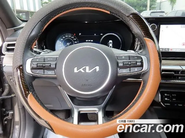 Kia K5 Generation 3 — Фото автомобиля 8