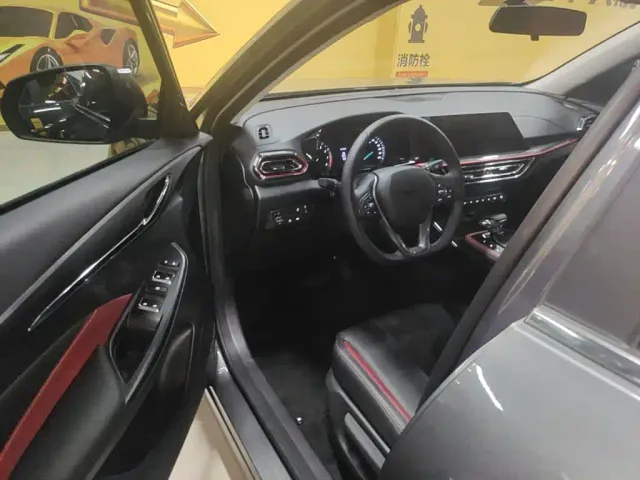 Changan Oushang X5 — Фото автомобиля 15