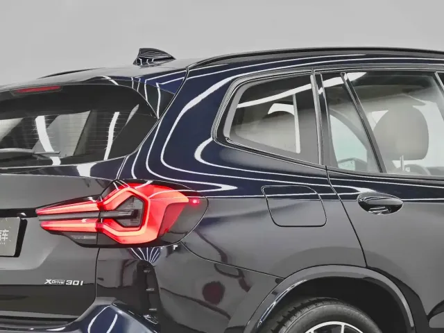 BMW BMW X3 2023 Facelift xDrive30i Leading M Night Package — Фото автомобиля 14