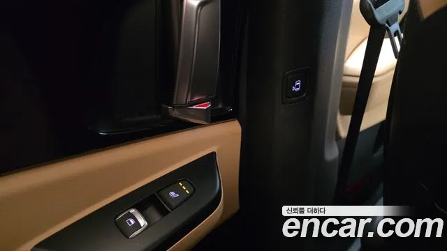 Kia Canival Carnival 4 поколение Дизель 9 мест Prestige — Фото автомобиля 17