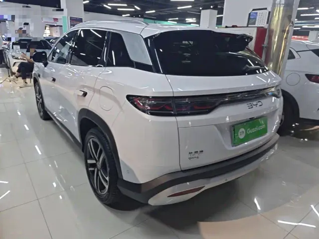 BYD Song L DM-i — Фото автомобиля 4