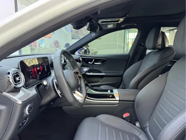 Mercedes-Benz C-Class — Фото автомобиля 4