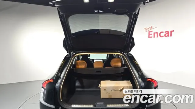 Kia EV6 — Фото автомобиля 24