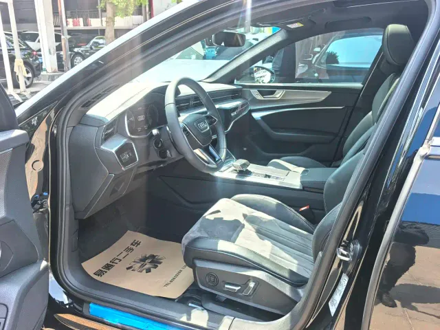 Audi A6L — Фото автомобиля 5