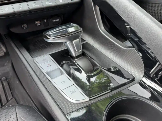 Hyundai Elantra — Фото автомобиля 9