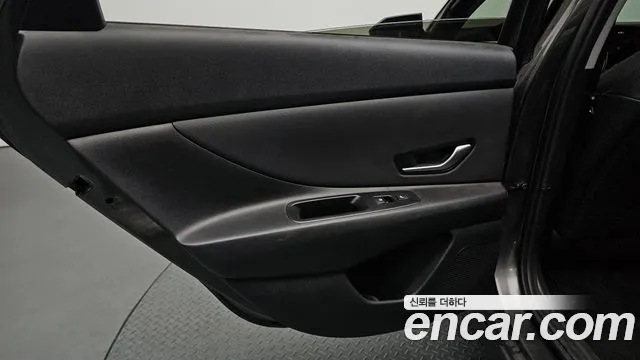 Hyundai Avante CN7 — Фото автомобиля 24