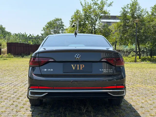 Volkswagen Sagitar — Фото автомобиля 5