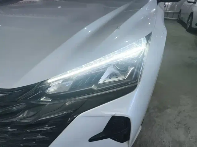 Dongfeng Yixuan — Фото автомобиля 23