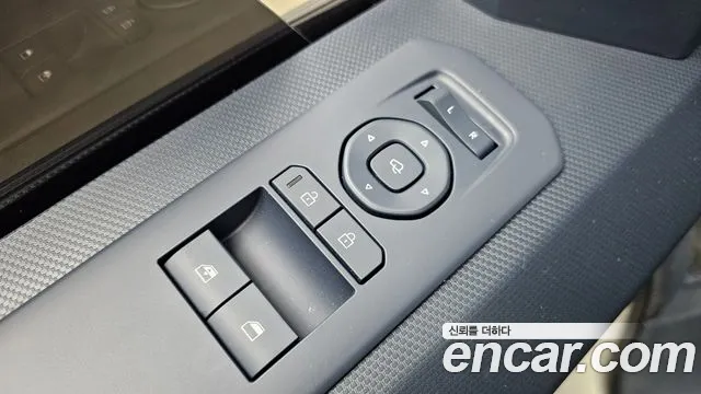 Kia PV5 — Фото автомобиля 29