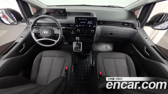 Hyundai Staria — Фото автомобиля 10