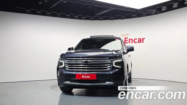 Chevrolet Tahoe — Фото автомобиля 3