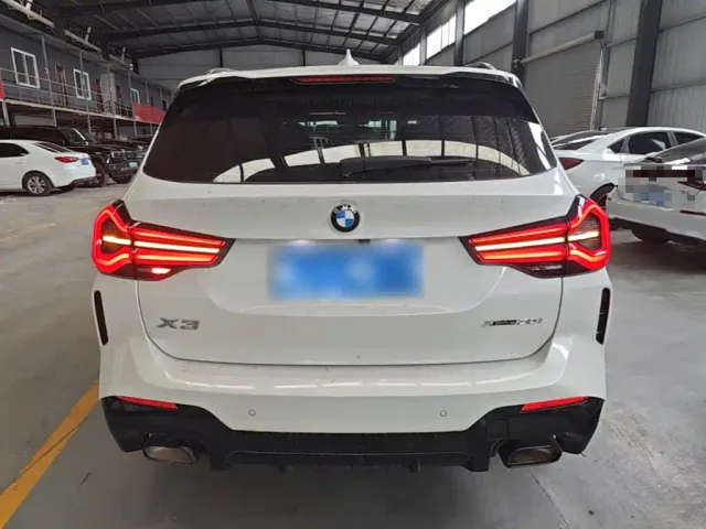 BMW X3 — Фото автомобиля 3