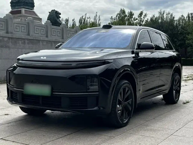 Фотография автомобиля — Li Auto L7