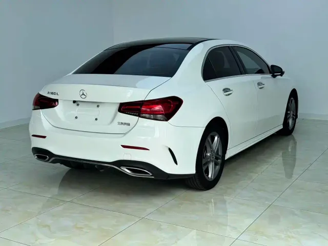 Mercedes-Benz A-Class — Фото автомобиля 9