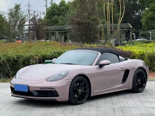 Фотография автомобиля — Porsche 718