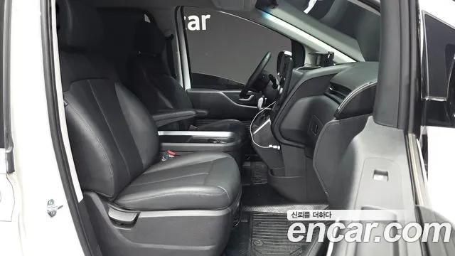 Hyundai Staria Staria L3.5 Карго 5 мест — Фото автомобиля 10