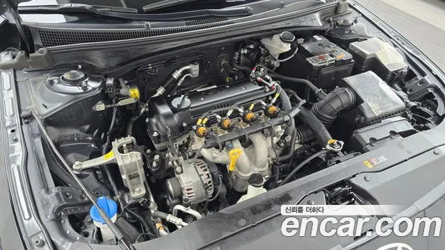 Hyundai Avante CN7 — Фото автомобиля 9