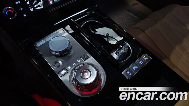 Genesis G80 Бензин 2.5 турбо 2WD — Фото автомобиля 7